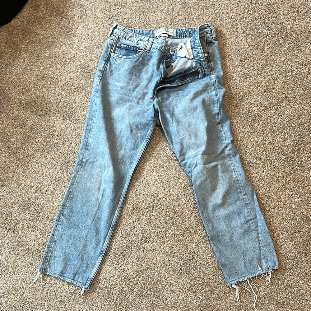 H&M Blue Ankle Cropped Jeans with Frayed Hem